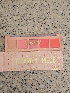 ColourPop Statement Piece Eyeshadow Palette — Pink & Coral Mix